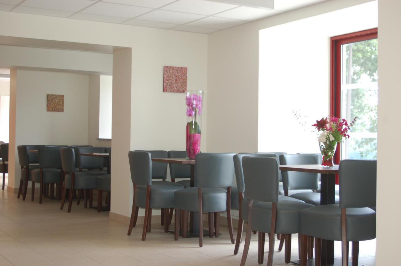 Gite Du Haut Cantal - Appartements Meubles Avec Kitchenette Et Chambres Sans Kitchenette Condat  Εξωτερικό φωτογραφία